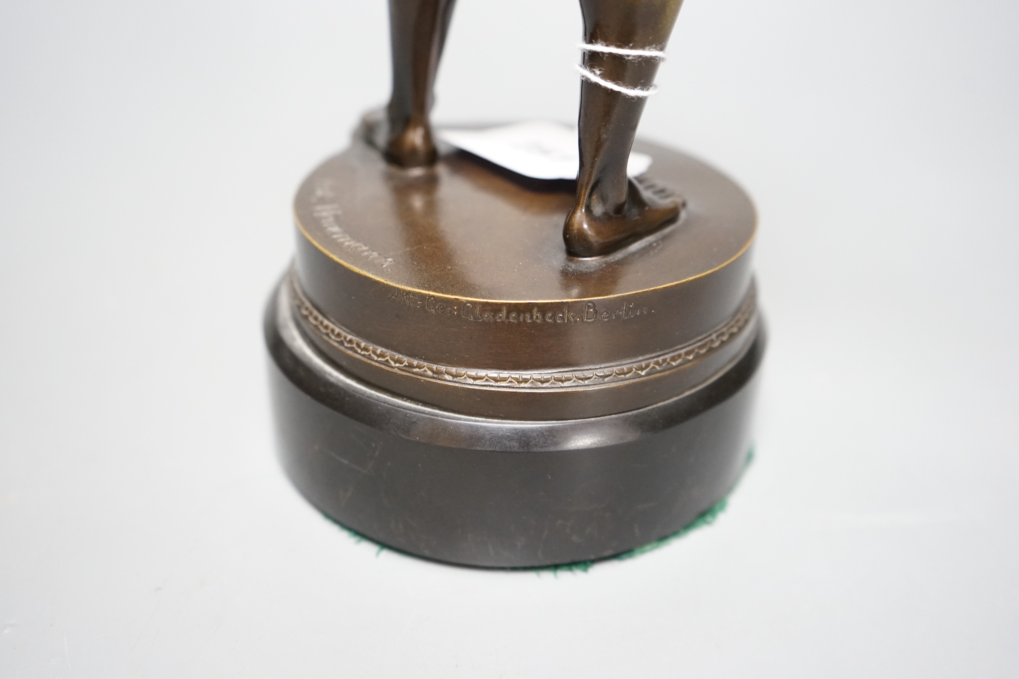 Fritz Heinemann (1864-1932), bronze study of a Roman warrior, 36cm